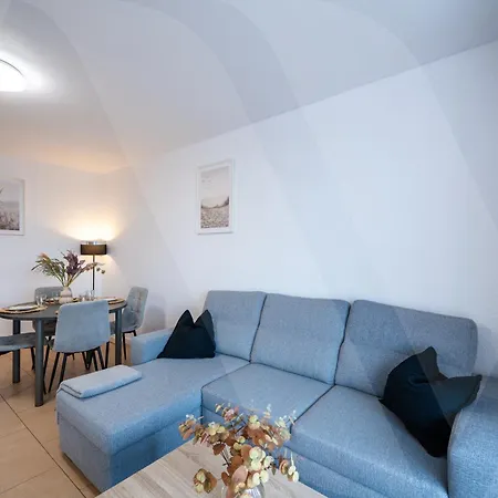 Holiday home Superbe Maison Biblos By Welhomy Empuriabrava